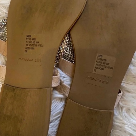 Authentic Madden Girl Bling Sandals, Size 9 - Picture 3 of 3